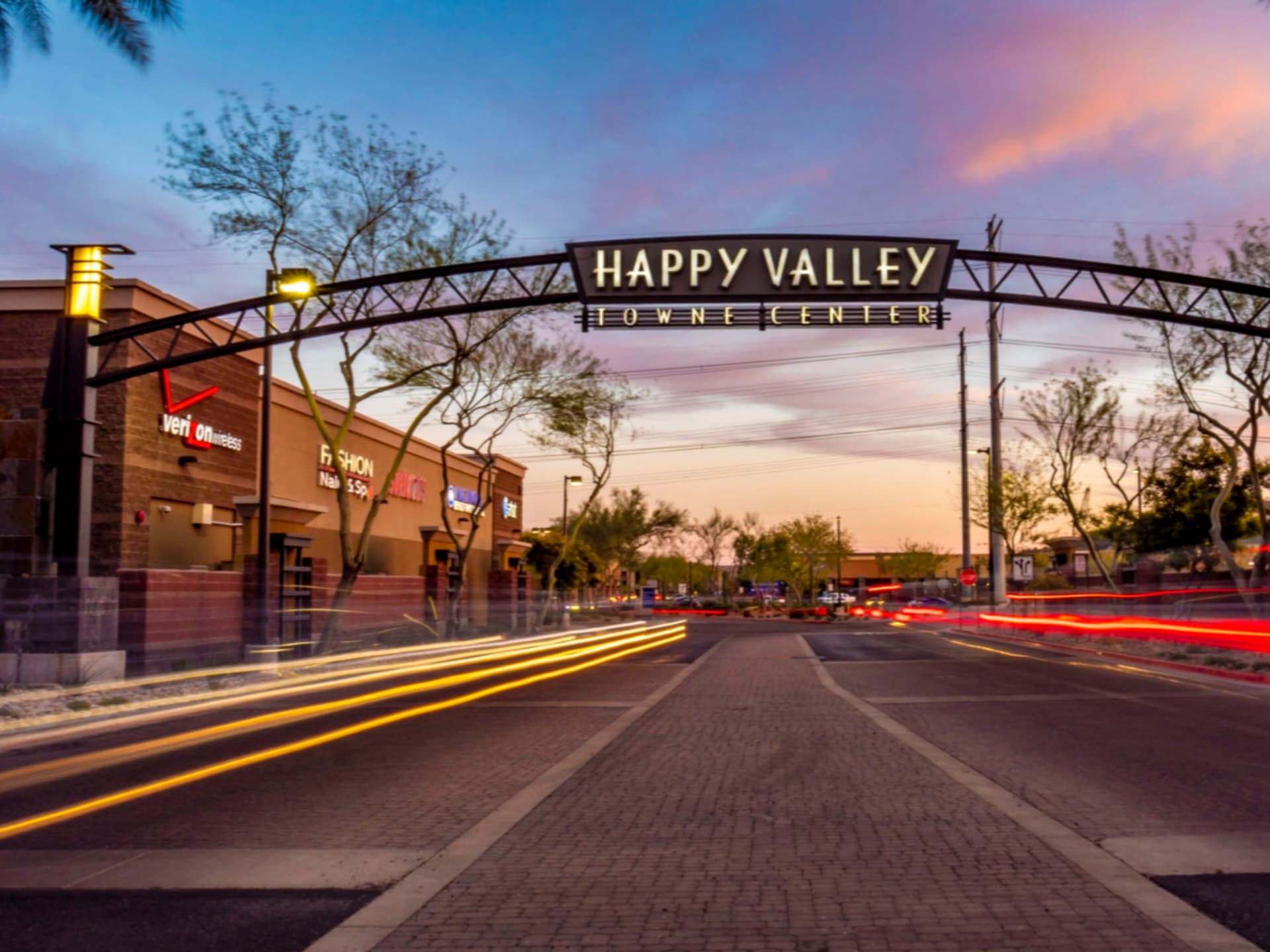 ▲ 皮奧里亞Peoria附近商圈Happy Valley Towne Center。